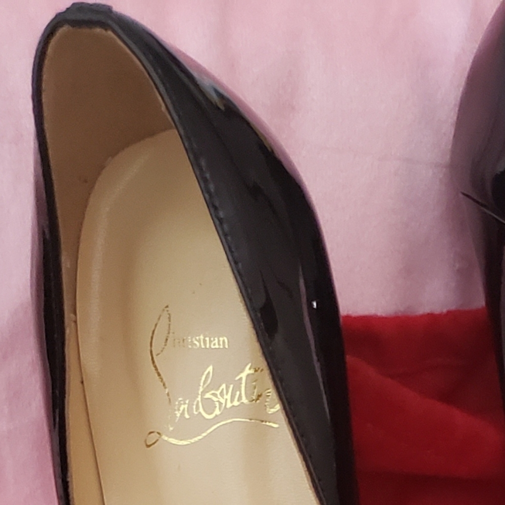 Pumps; heels